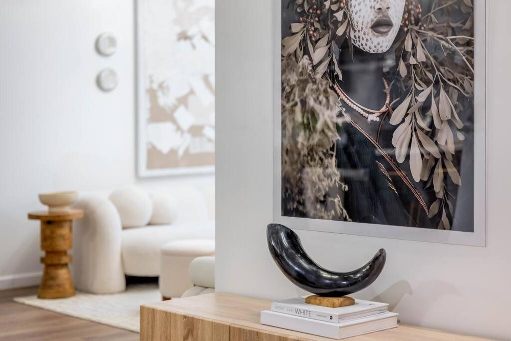 Pangsapuri Designer Apt For 6, City Views, Near Times Square! *